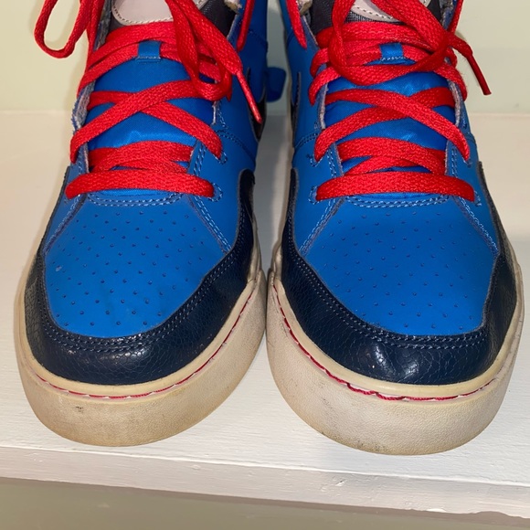 Nike Mids - Picture 5 of 13